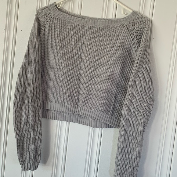 Cropped sweater - Picture 2 of 3